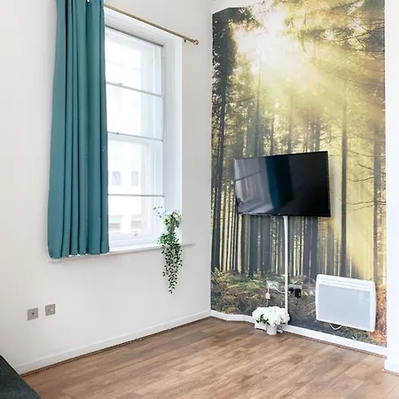 Duplex 2-Bedroom Apartment In Liverpool Centre Exterior photo