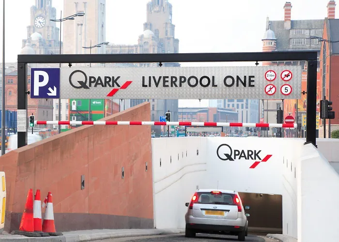 Duplex 2-Bedroom Apartment In Liverpool Centre